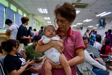 Quezon City’s automated birth registration ensures no baby is .